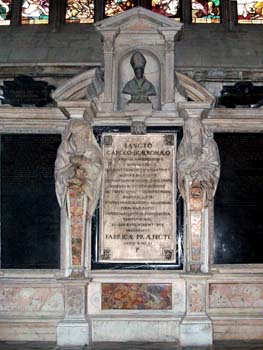 23 LapideRiconsacrazione