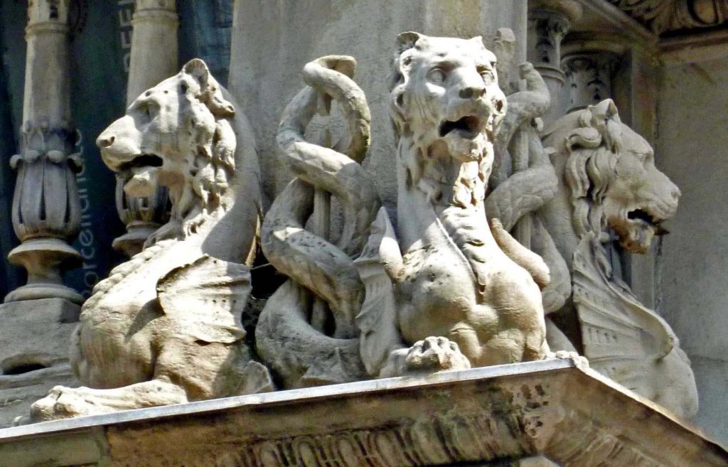 viaverdibalconeangolo.jpg